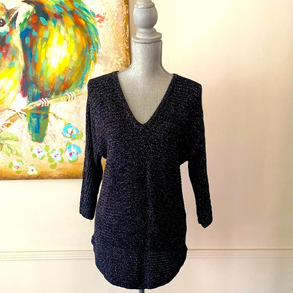 NEW YORK & COMPANY SUPER CUTE METALLIC 🖤BLACK🖤 SWEATER SIZE MEDIUM 🌟EUC🌟